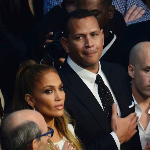 McGregor vs Mayweather: Όλοι οι διάσημοι που παρακολούθησαν τον πολυαναμενόμενο αγώνα