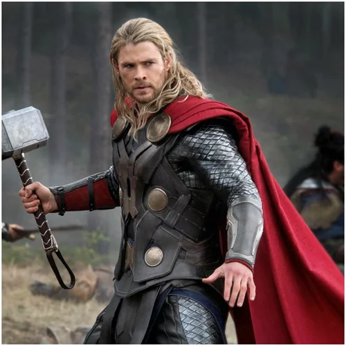Chris Hemsworth: Πώς του ευχήθηκε η σύζυγός του