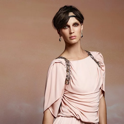 Chanel Cruise 2017/18 | Ανακάλυψε ξανά το αρχαίο κάλλος μέσα από το δημιουργικό δαιμόνιο του Kal Lagerfeld