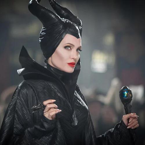 Angelina Jolie: Θα επιστρέψει στις οθόνες ως "Maleficent"!
