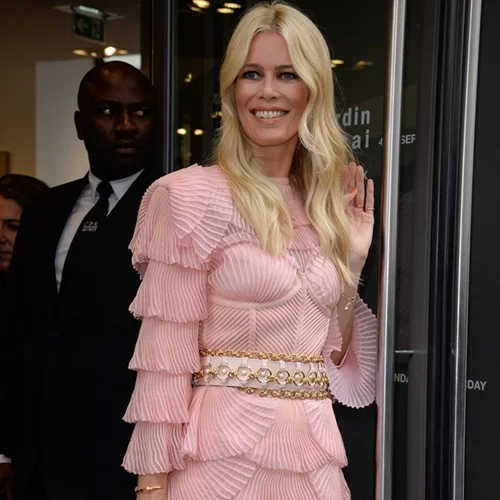 Claudia Schiffer | Εύχεται «Happy B-day» στην Christy Turlington με μια φωτογραφία από τα '90s