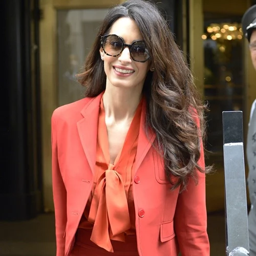 Amal Clooney |  Είναι αυτό το πιο hot look που την έχουμε δει;