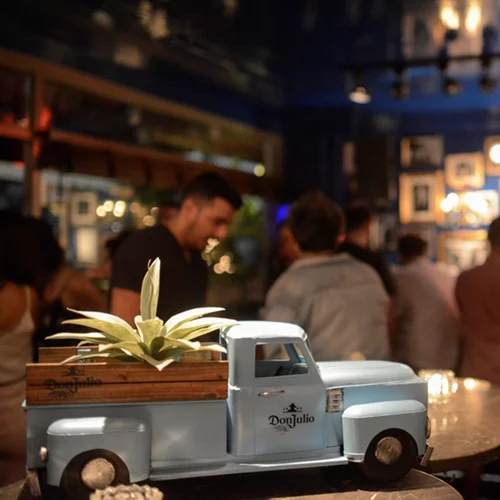 Don Julio: Η Αθήνα υποδέχθηκε το αυθεντικό truck της γνωστής τεκίλα!