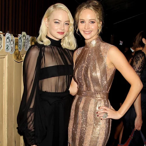 Η πιο αμήχανη στιγμή σίγουρα ανήκει στην Emma Stone και στην Jennifer Lawrence!