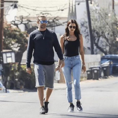 Irina Shayk - Bradley Cooper: Χαλαρή βόλτα για τους νέους γονείς