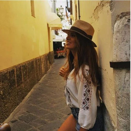 Καλωσόρισες, φθινόπωρο! Οι διάσημοι Έλληνες υποδέχονται τη νέα εποχή