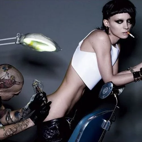 Αυτή η star είναι το νέο «Κορίτσι με το τατουάζ»!