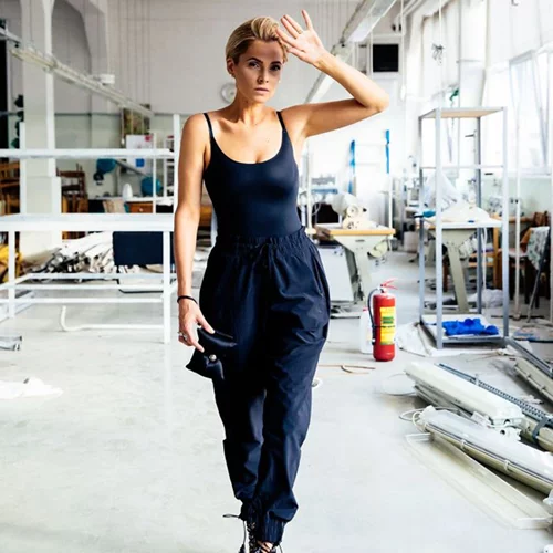 Τι συνέβη όταν μια γυναίκα προσπάθησε να αντιγράψει τα outfits της Kim Kardashian