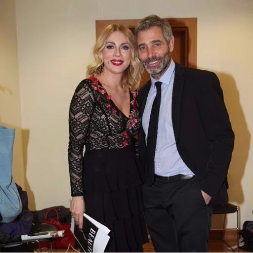 Θοδωρής Αθερίδης: Ταξίδι στη Νέα Υόρκη με την Σμαράγδα Καρύδη