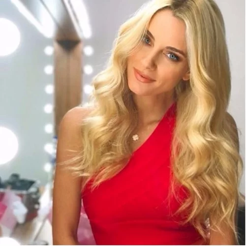 Δούκισσα Νομικού: Η ρομαντική φωτογραφία από τη Μύκονο