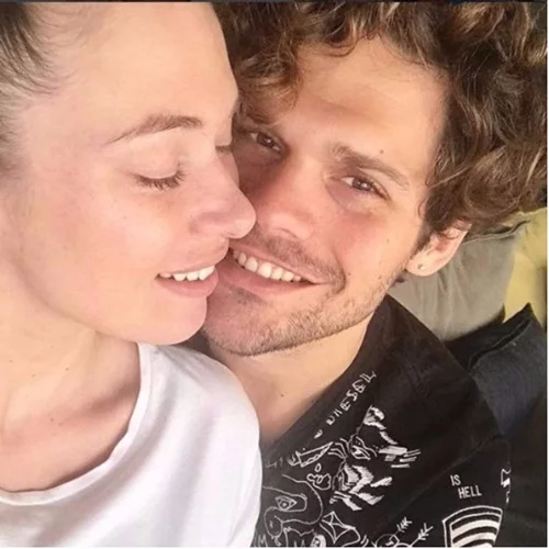 Μικαέλα Φωτιάδη - Γιάννης Μπορμπόκης: Το album των διακοπών τους στην Ρόδο