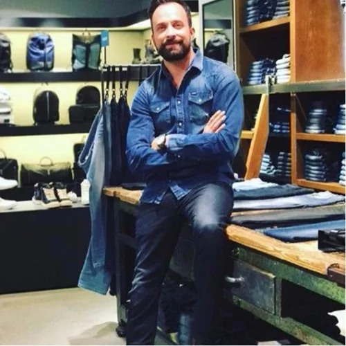 Γιώργος Λιανός: Η γλυκιά φωτογραφία με τα τρία παιδιά του