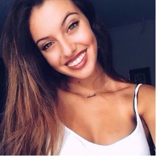 Δανάη Λιβιεράτου: Το πανέμορφο κορίτσι που μας έχει αφήσει με το στόμα ανοιχτό!