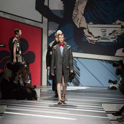 Prada, Fendi S/S '18: Τα ωραιότερα looks των συλλογών