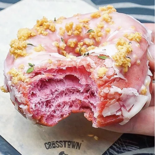 Millennial Pink: Ναι, μπορείς να το φας