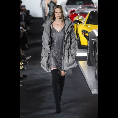 Ralph Lauren Φθινόπωρο/Χειμώνας '17-18  Power dressing και στυλ 'υψηλών ταχυτήτων'