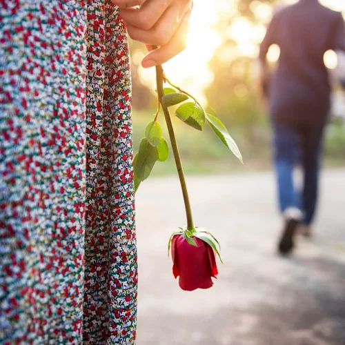 5 λόγοι που δεν μπορείς να ξεπεράσεις τον πρώην σου