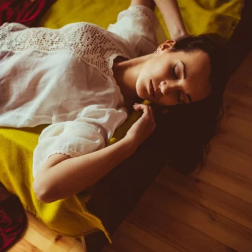 Δεν μπορείς να κοιμηθείς νωρίς; Πώς θα τα καταφέρεις