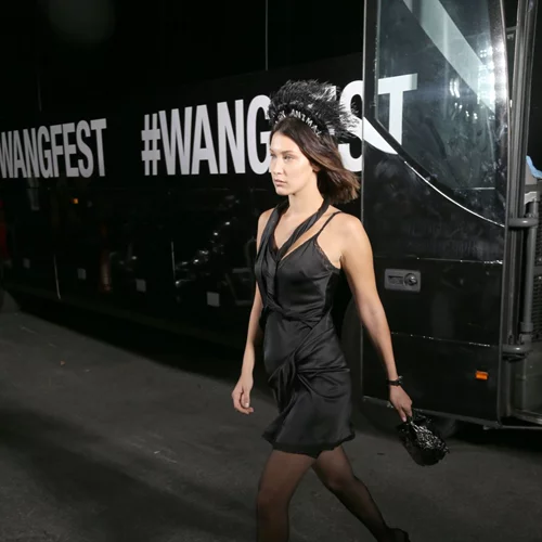 Το show Alexander Wang έφερε τα πάνω κάτω - μία ακόμα φορά - στην Εβδομάδα Μόδας