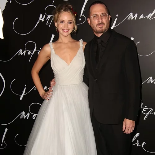 Jennifer Lawrence: Η πρώτη δημόσια εμφάνιση με τον σύντροφό της!