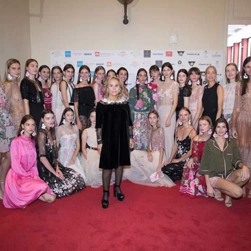 Blugirl | Δες τις ωραιότερες φωτογραφίες από το fashion show