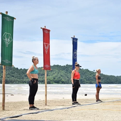 Nomads: Ο αγώνας των τριών αρχηγών