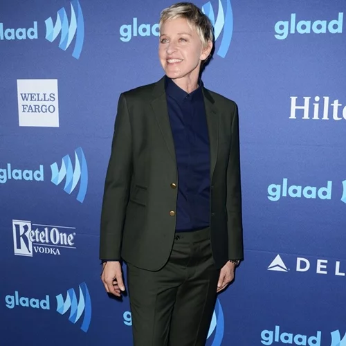 Ellen DeGeneres: Γιατί δυσαρέστησε τους χρήστες του Twitter η ευχή της στη Kate Perry;