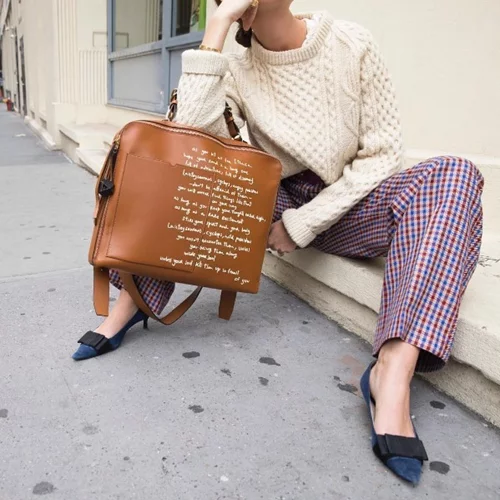 Ποια σχεδιάστρια μόδας δήλωσε πως λατρεύει την ελληνική ποίηση;