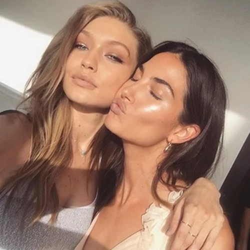 Αυτό το Instagram app είναι το ιδανικό εργαλείο αν θες τις πιο ΤΕΛΕΙΕΣ selfies!