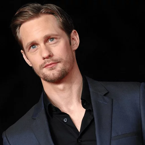 Alexander Skarsgård | Αποκαλύπτει ποια είναι η σχέση του με την Charlize Theron