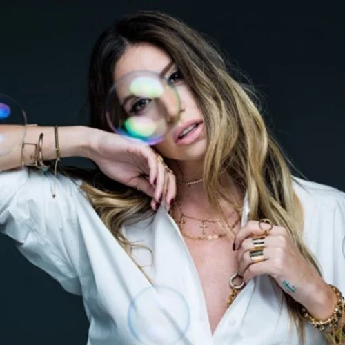 Στυλ στην εγκυμοσύνη | 6 ιδέες για outfits από την Αθηνά Οικονομάκου