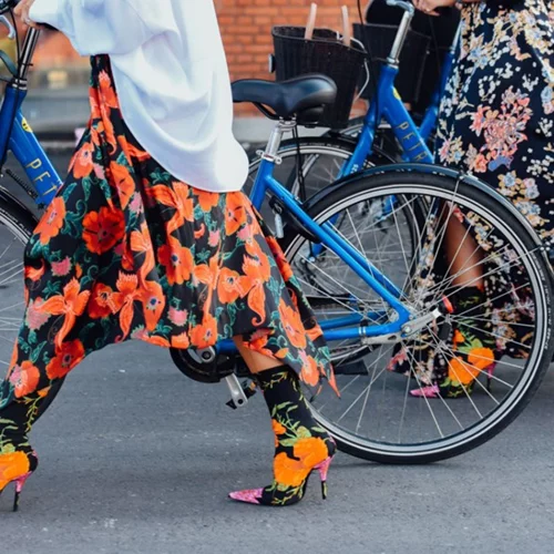 15+1 αγορές για να φορέσεις το φλοράλ και το Φθινόπωρο!