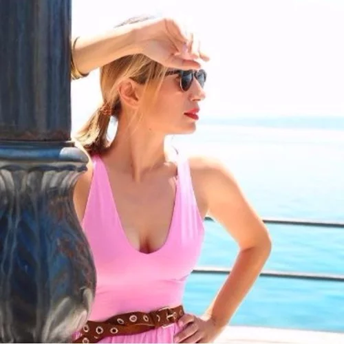 Μαρία Ηλιάκη: Στην παραλία με μπικίνι τον Οκτώβριο