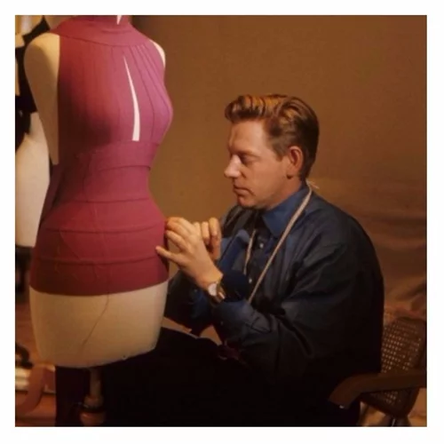 Πέθανε ο σχεδιαστής μόδας Hervé Leroux