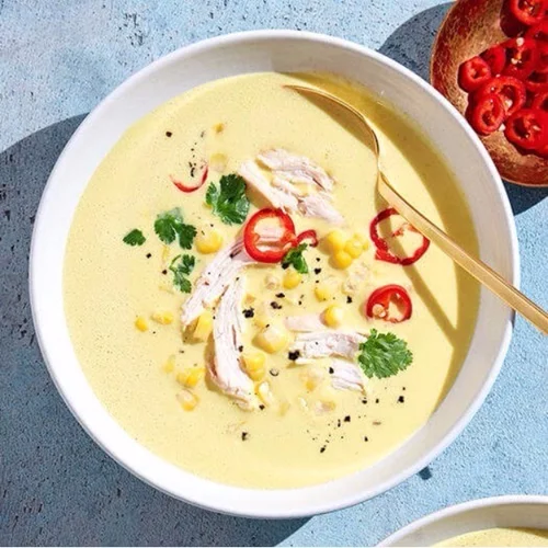 Μαγική γεύση με λίγες θερμίδες: Σούπα με καρύδα και καλαμπόκι