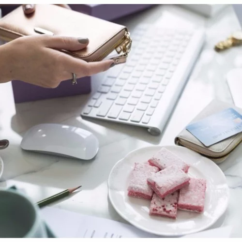 Παγκόσμια Ημέρα Αποταμίευσης | Πώς μπορείς να μαζέψεις χρήματα αλλάζοντας μικρές συνήθειες