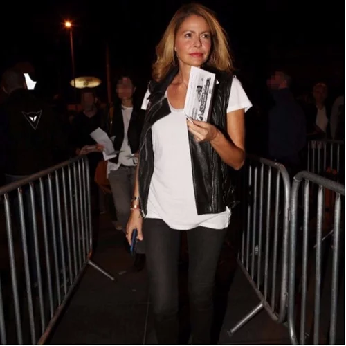 Τζένη Μπαλατσινού: Βραδινή έξοδος μετά την κοινή εμφάνιση με τον Βασίλη Κικίλια