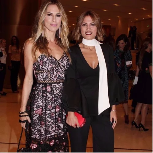 Γιατί η ελληνική showbiz βρέθηκε στο Hilton το βράδυ της Δευτέρας;