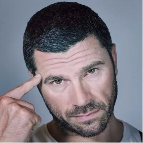 Χρήστος Βασιλόπουλος: Η γλυκιά φωτογραφία με την κούκλα ανιψιά του