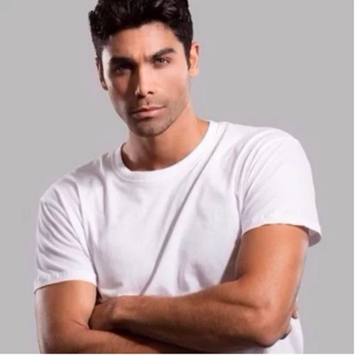 Παναγιώτης Βασιλάκος: Αυτή είναι η 19χρονη κούκλα σύντροφος του