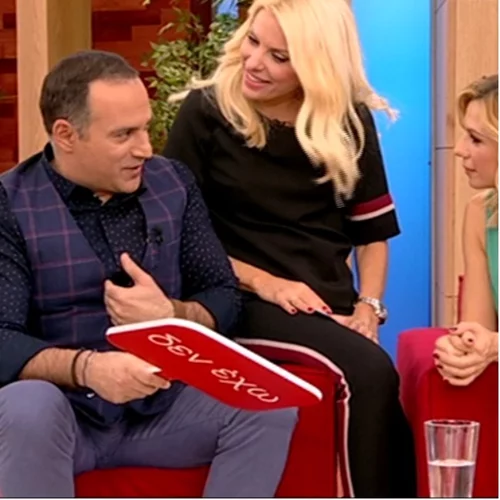 Ελένη Μενεγάκη: Υποσχέθηκε πως θα πάει καλεσμένη στους "ΚουΚου"