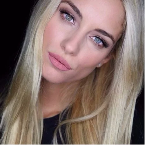 Δούκισσα Νομικού: Τα πρώτα σημάδια της εγκυμοσύνης είναι ήδη εμφανή!