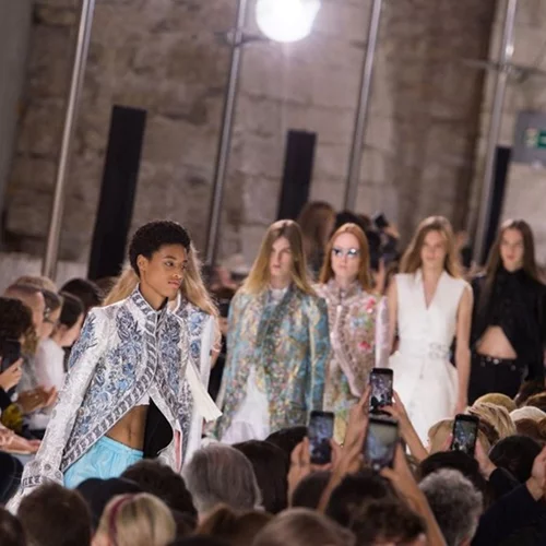 Louis Vuitton, Miu Miu S/S '18: Το ιδανικό φινάλε των Εβδομάδων Μόδας της σεζόν