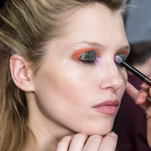 Τα 7 είδη σκιών και πώς πρέπει να τα εφαρμόζεις (για να μην μουτζουρωθείς ποτέ ξανά)!