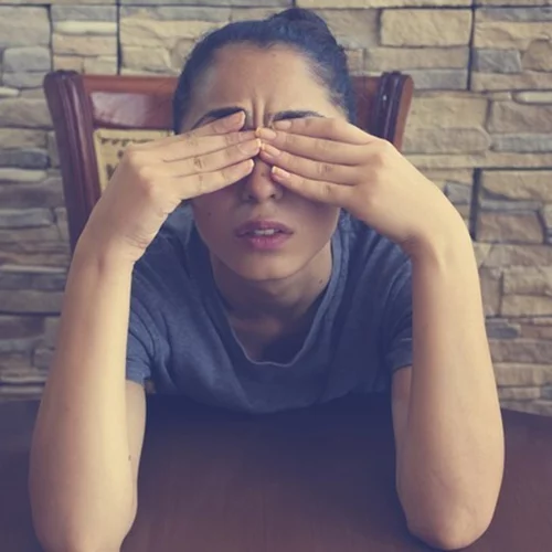 Υποφέρεις από ημικρανίες; Μάθε όλα όσα πρέπει να ξέρεις!