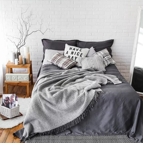 10 cozy ιδέες για τη διακόσμηση κρεβατιού με μαξιλάρια και υφάσματα