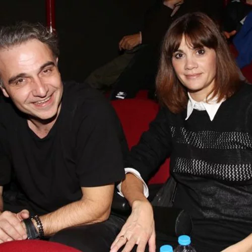 Άννα Μαρία Παπαχαραλάμπους | Θέλουμε να υιοθετήσουμε ένα παιδί