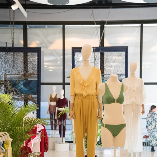 Oysho | Οι επώνυμες Ελληνίδες στην παρουσίαση της καλοκαιρινής συλλογής!