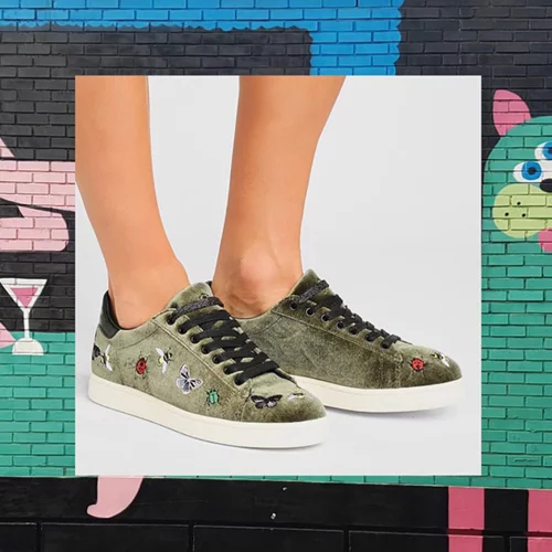 ΜΟΑ | Κέρδισε τα πιο cool βελούδινα sneakers αξίας 200 ευρώ (αποτελέσματα)