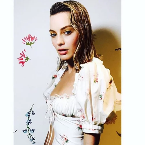 Margot Robbie | Ετοιμάζει τηλεοπτική σειρά βασισμένη στα έργα του Shakespeare